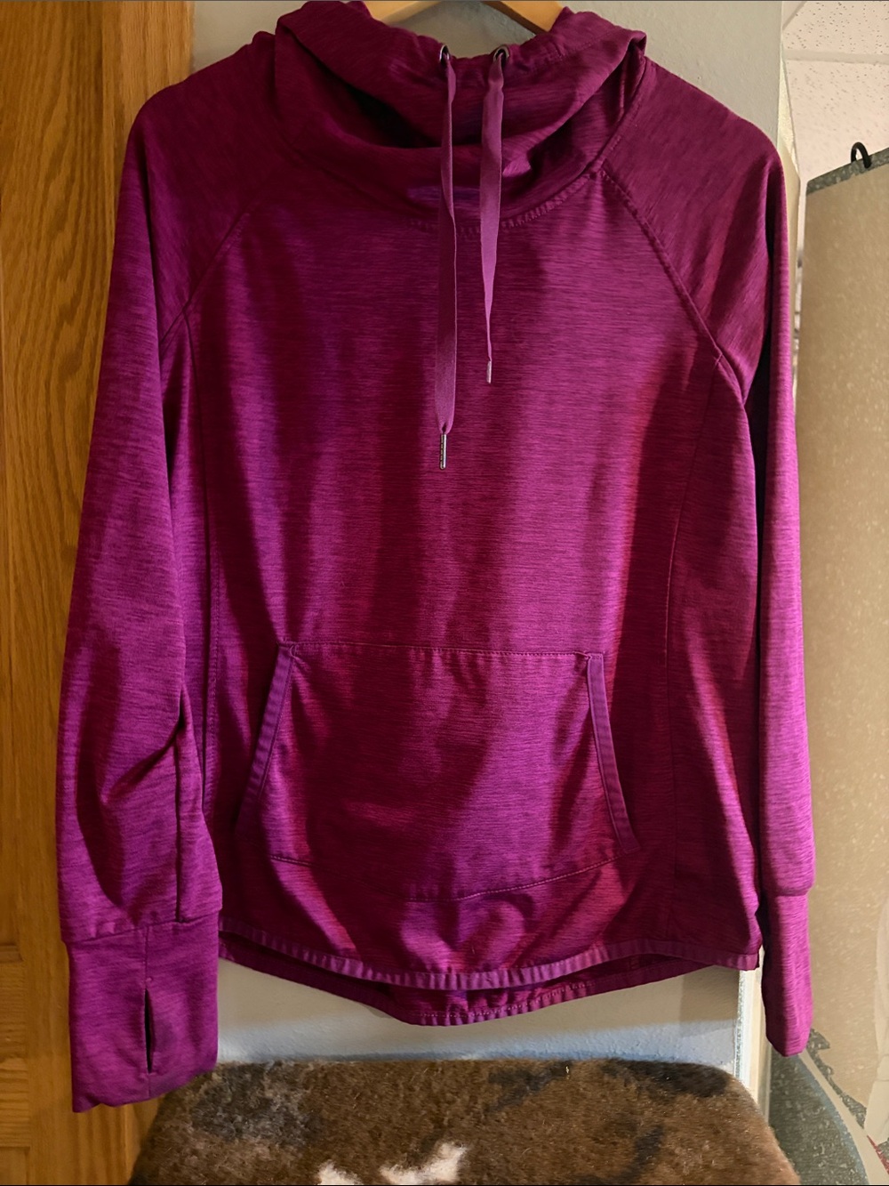Women’s Plum Pull-On Hoodie w/ Kangaroo Pocket, hand warmer on sleeves